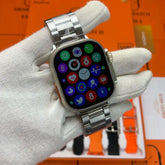 ULTRA 2 SMARTWATCH SERIES 8 ( 7 Straps+ Slicone Case )